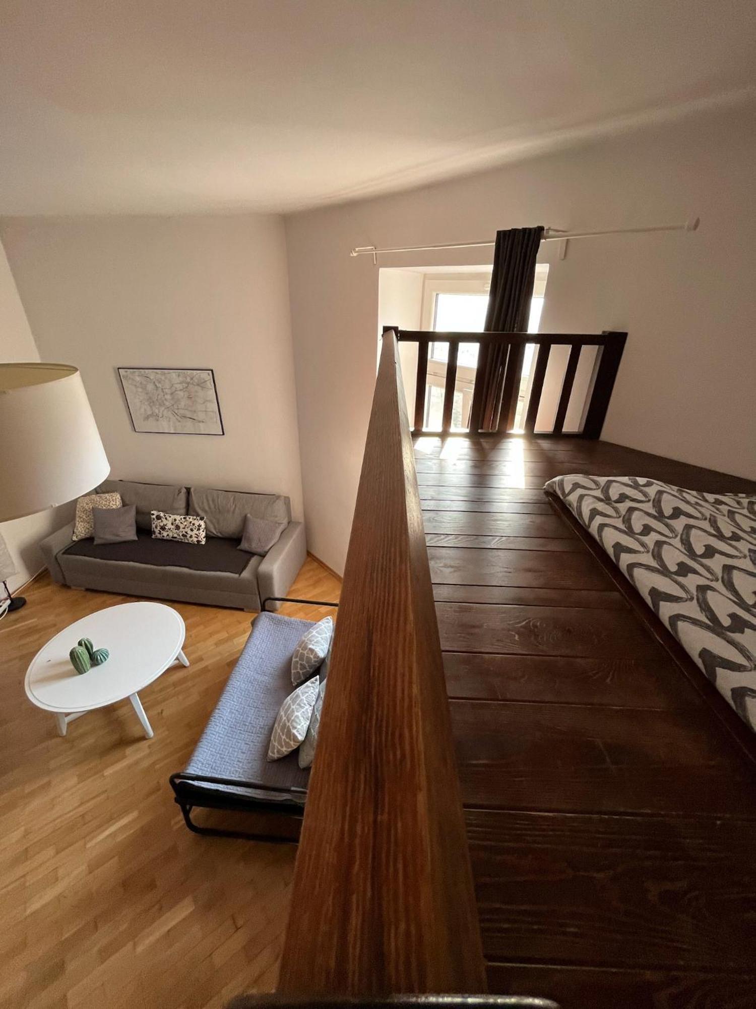 Downtown Apartment B Krakow Ngoại thất bức ảnh